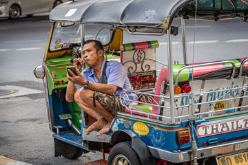 _79A4046-tuktuk-driver.jpg