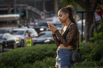 _79A4238-rama-road-iv-girl.jpg