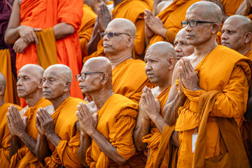 _79A4600-wat-arun-monks.jpg